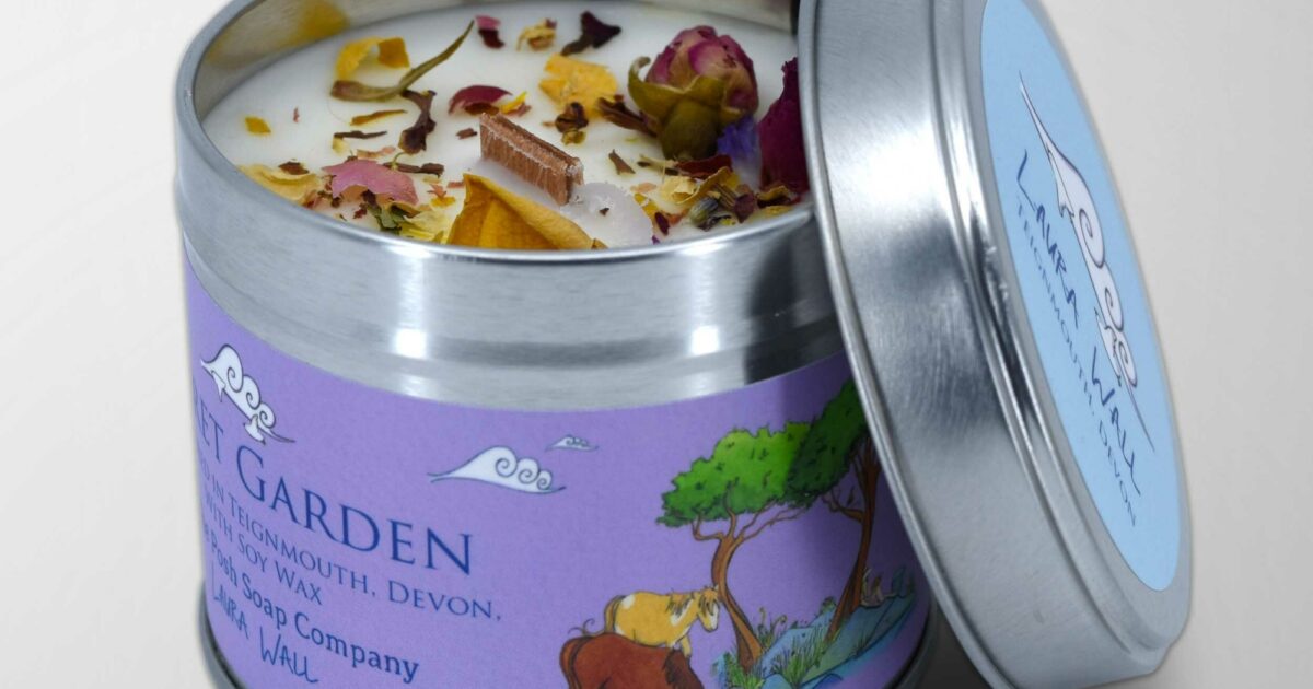 Secret Garden Candle Laura Wall